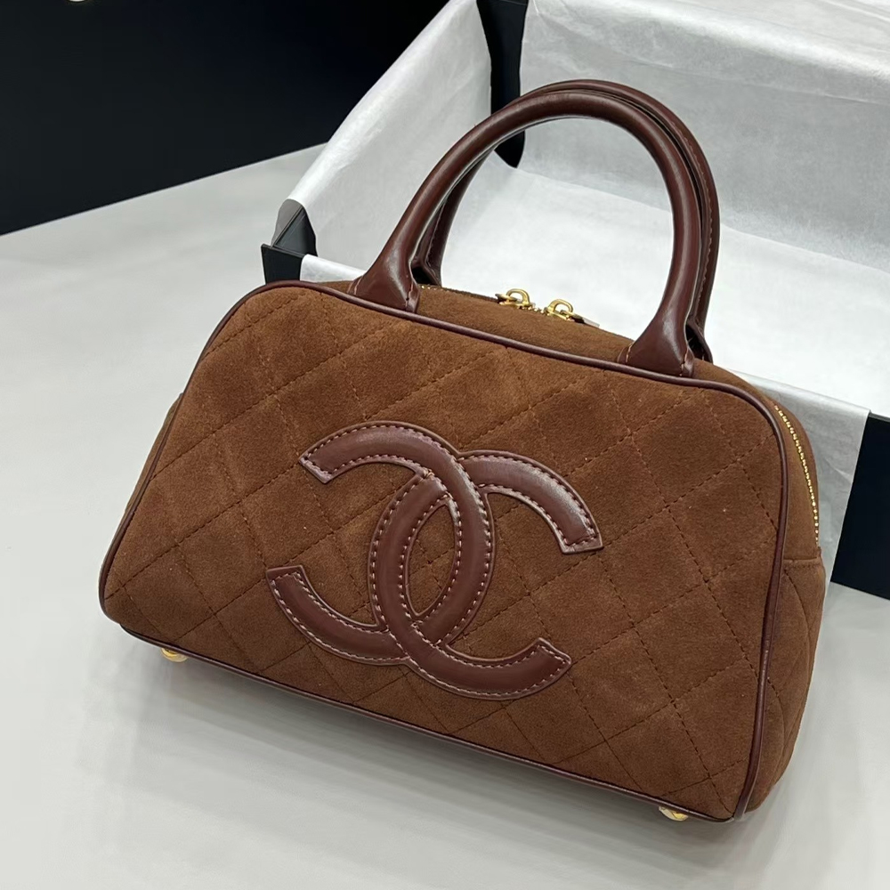 Chanel Bowling Bag in Suede Lambskin - KAIROO