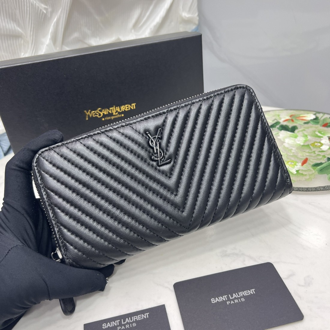 Saint Laurent YSL All Black Zipped Long Wallet - KAIROO
