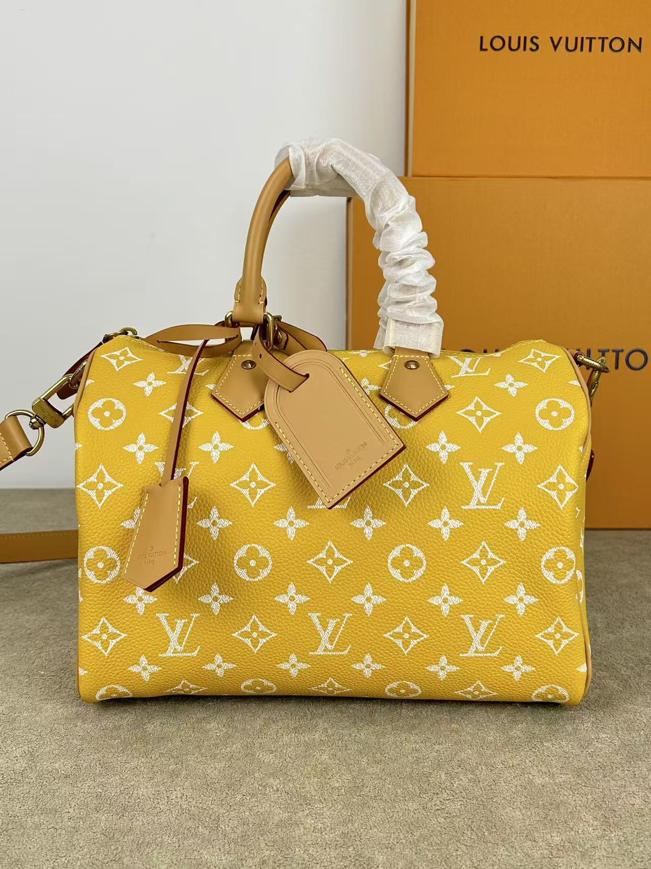 Louis Vuitton LV  Speedy P9 Bandoulière 30 (Monogram Leather Yellow) （15A Master Version） - KAIROO