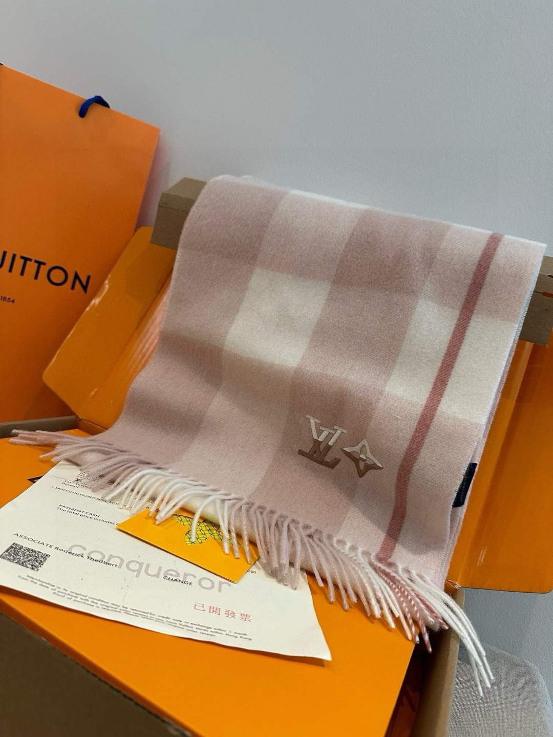 Louis Vuitton LV  Jhelam Scarf - KAIROO