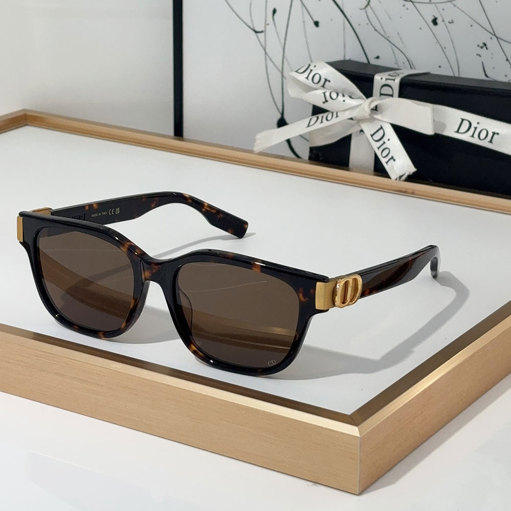 Dior Retro Butterfly Frames with Gold-Tone CD Hinges Sunglasses Top quality - KAIROO