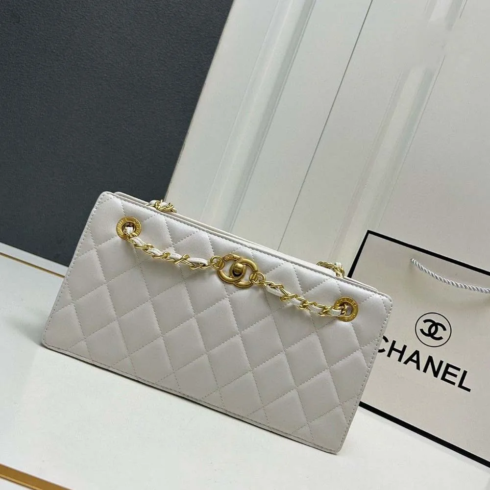 Chanel CC Turnlock Quilted Leather Chain Rectangular Organ Shoulder Bag - KAIROO