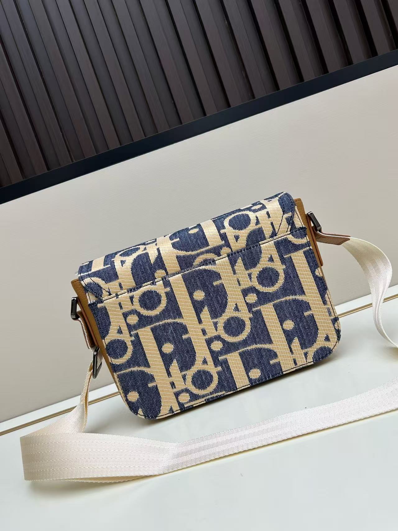 Dior Saddle Denim Blue Oblique Jacquard Leather Buckle Messenger Bag - KAIROO