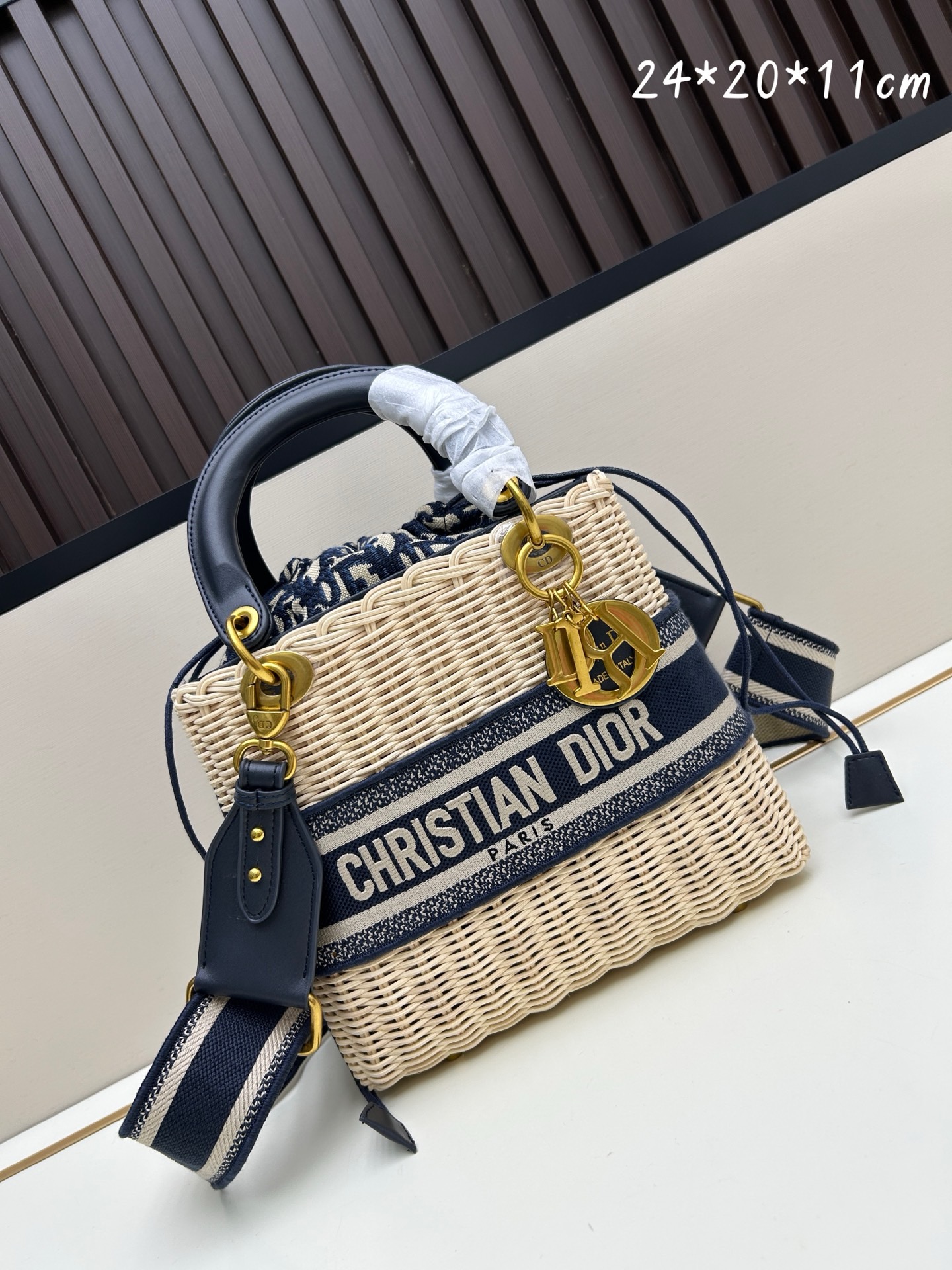 Dior Medium Lady Dior Oblique Wicker With Leather Top Handles Bag - KAIROO