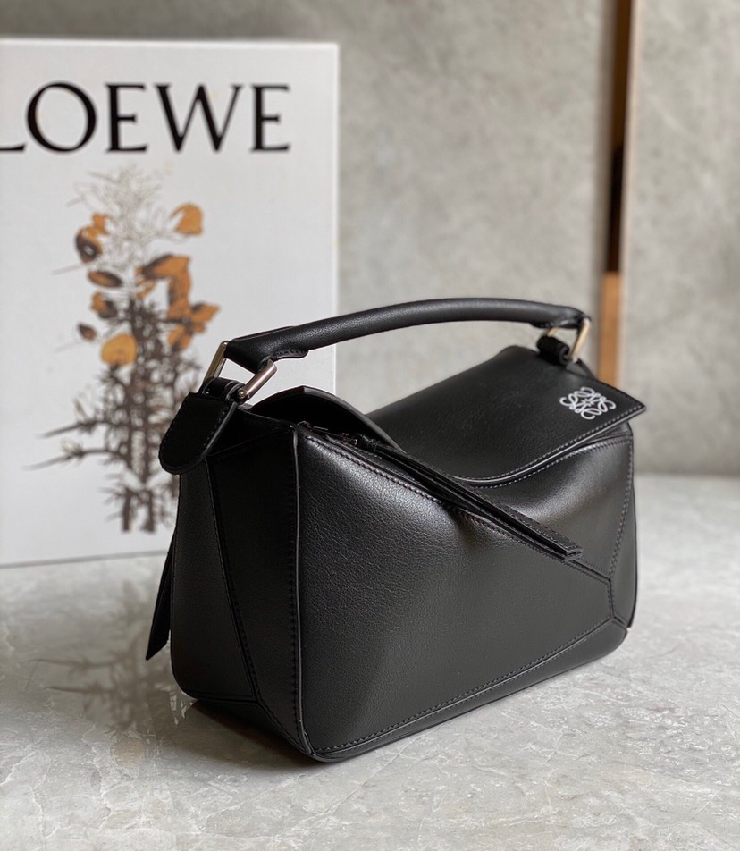 Loewe Small Black Puzzle Geometric Panelled Grain Leather Handle Shoulder Bags - KAIROO