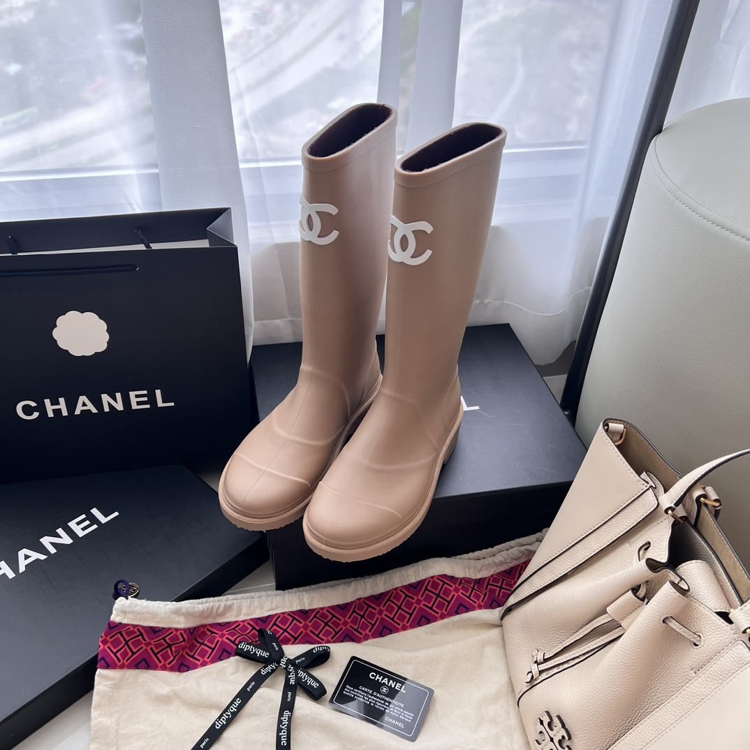 Chanel Viral Rain Boots - KAIROO