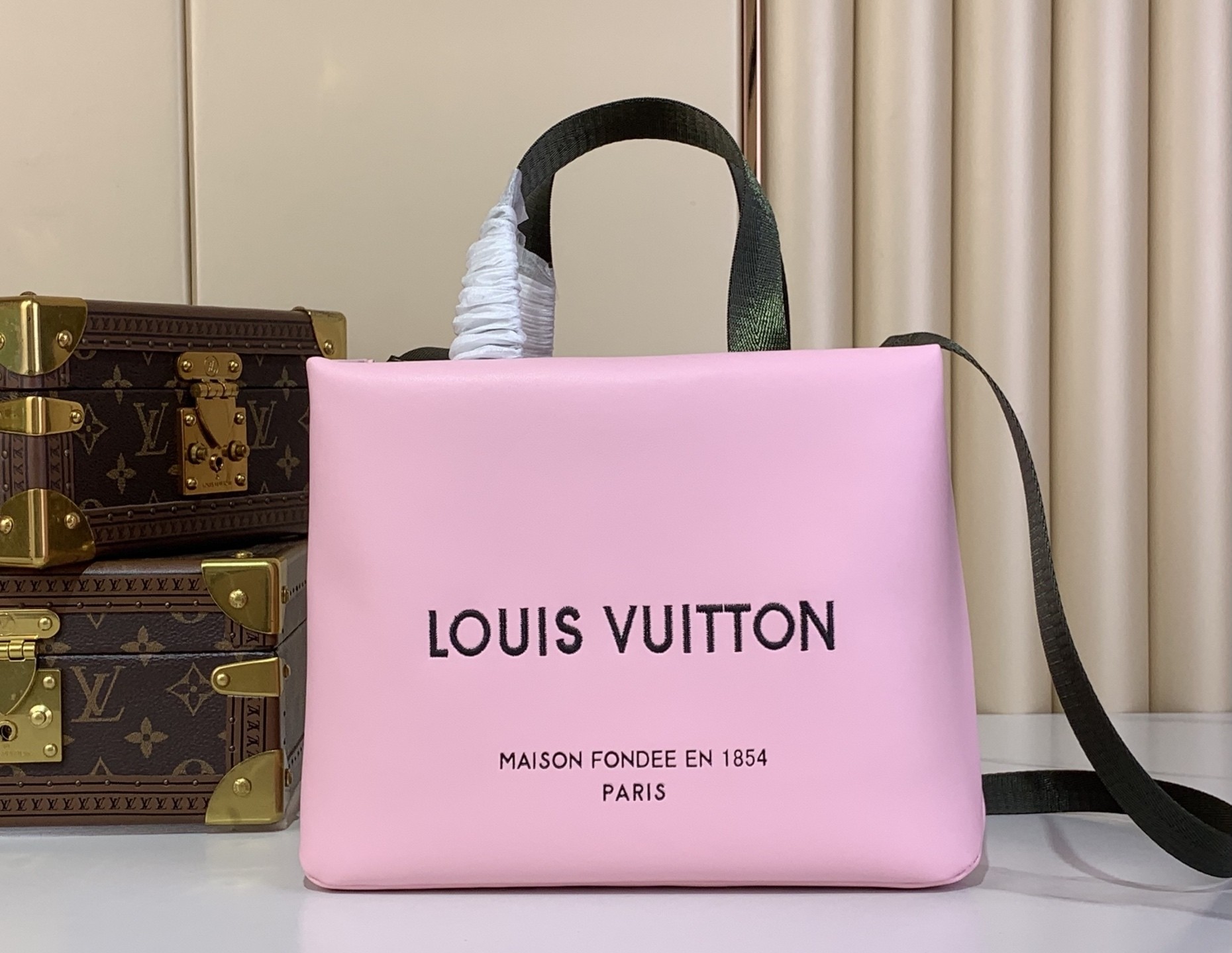 Louis Vuitton LV  Minimalist Pink Tote（10A Mirror Version） - KAIROO