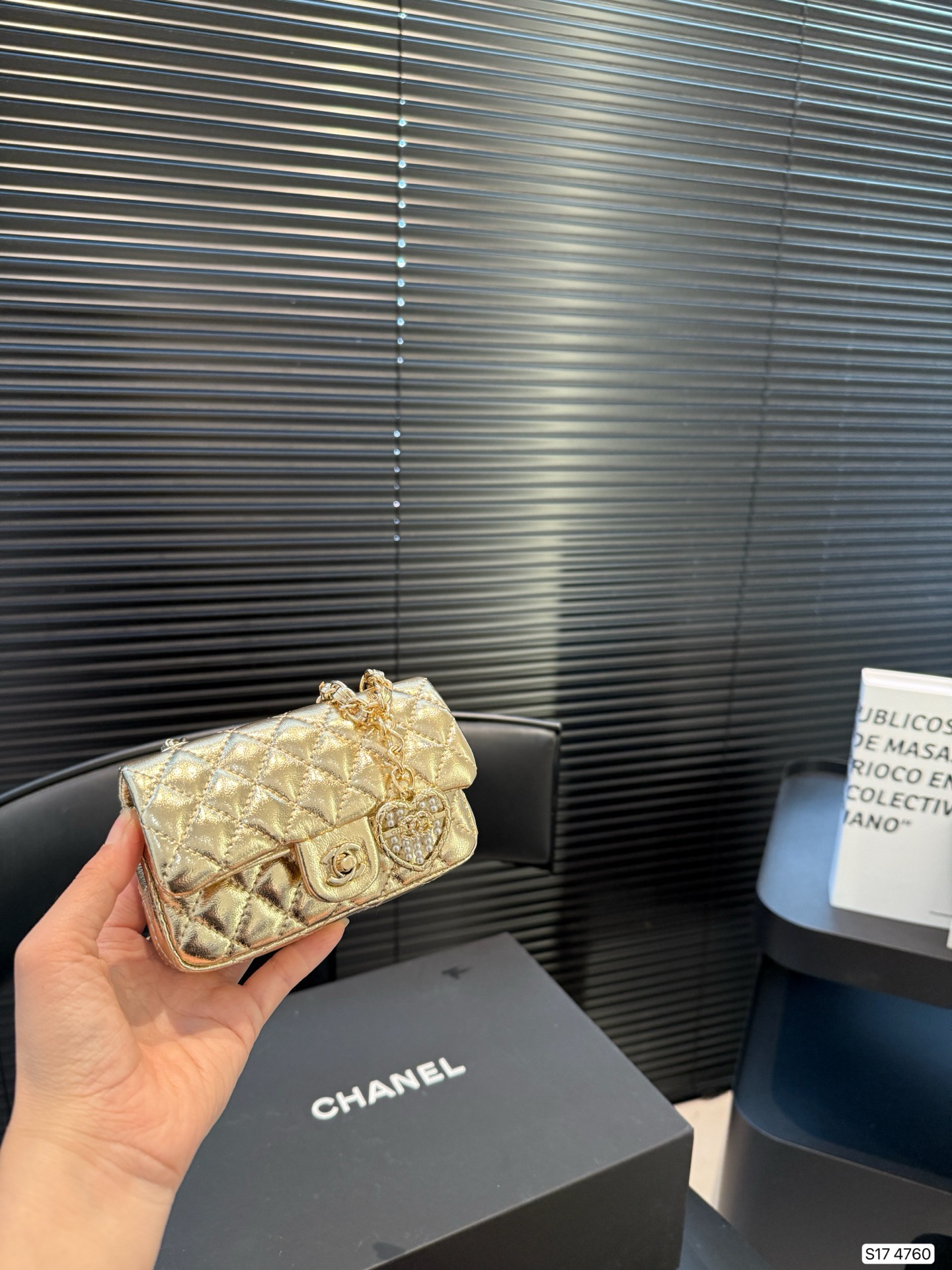 Chanel Pearl Heart Charm Mini Chain Bag - KAIROO