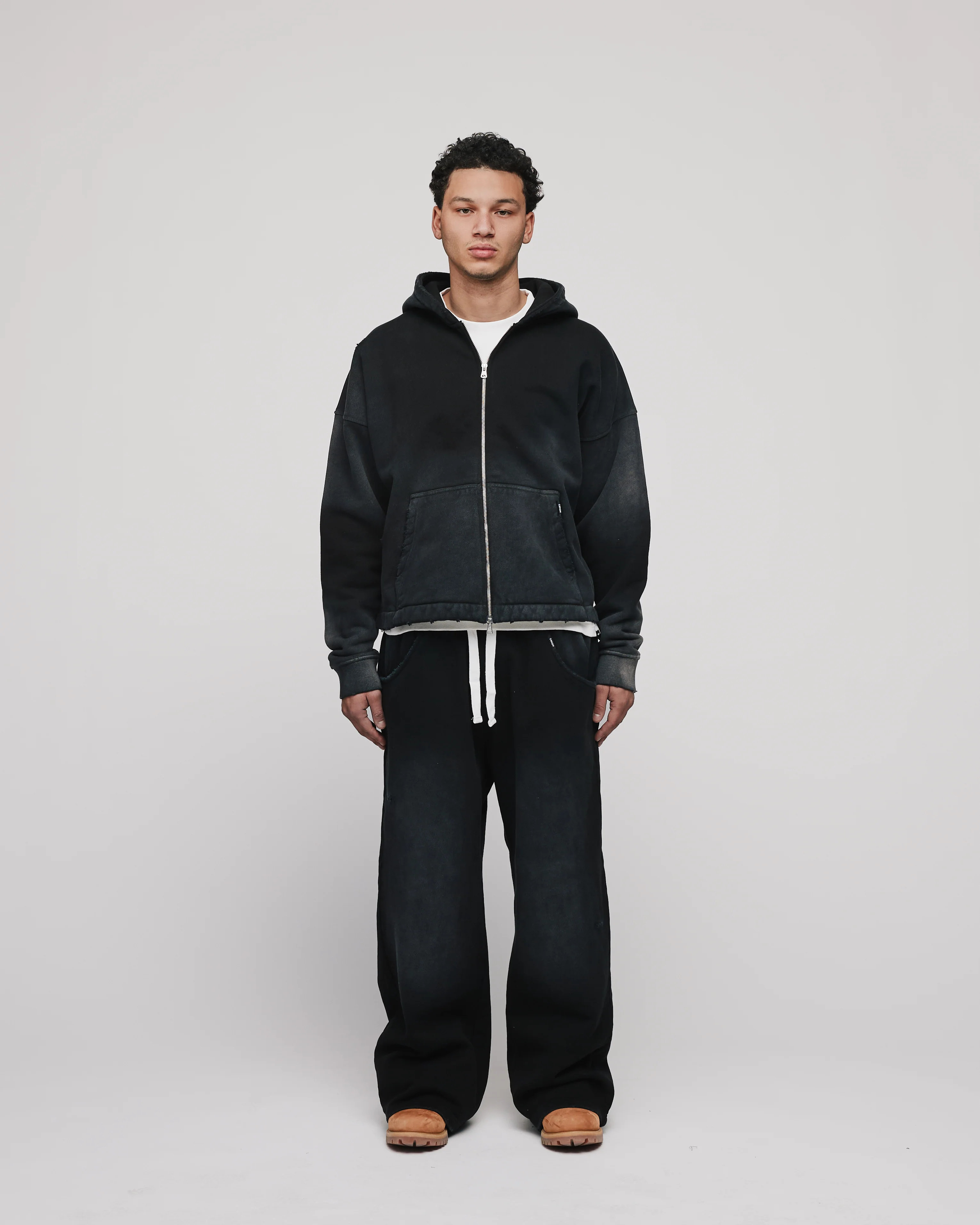 Baggy Sweatpants - Sunfaded Black