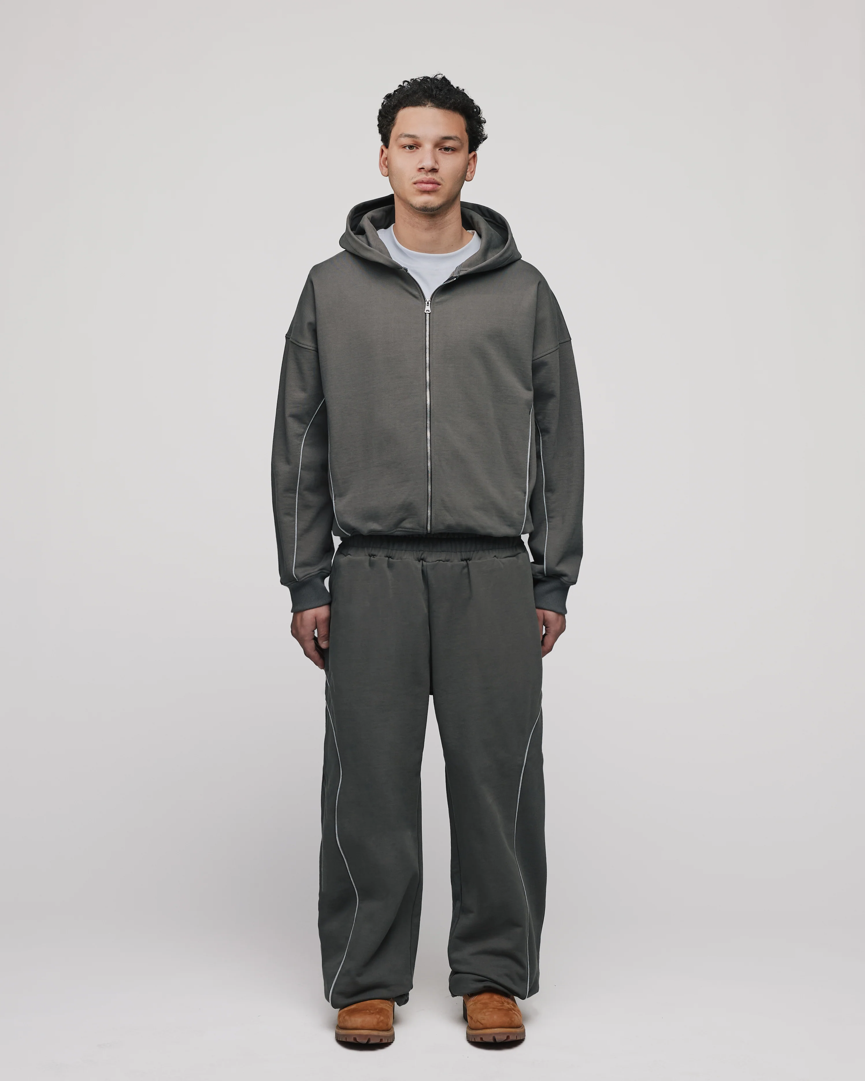 Arc Baggy Sweatpants - Charcoal