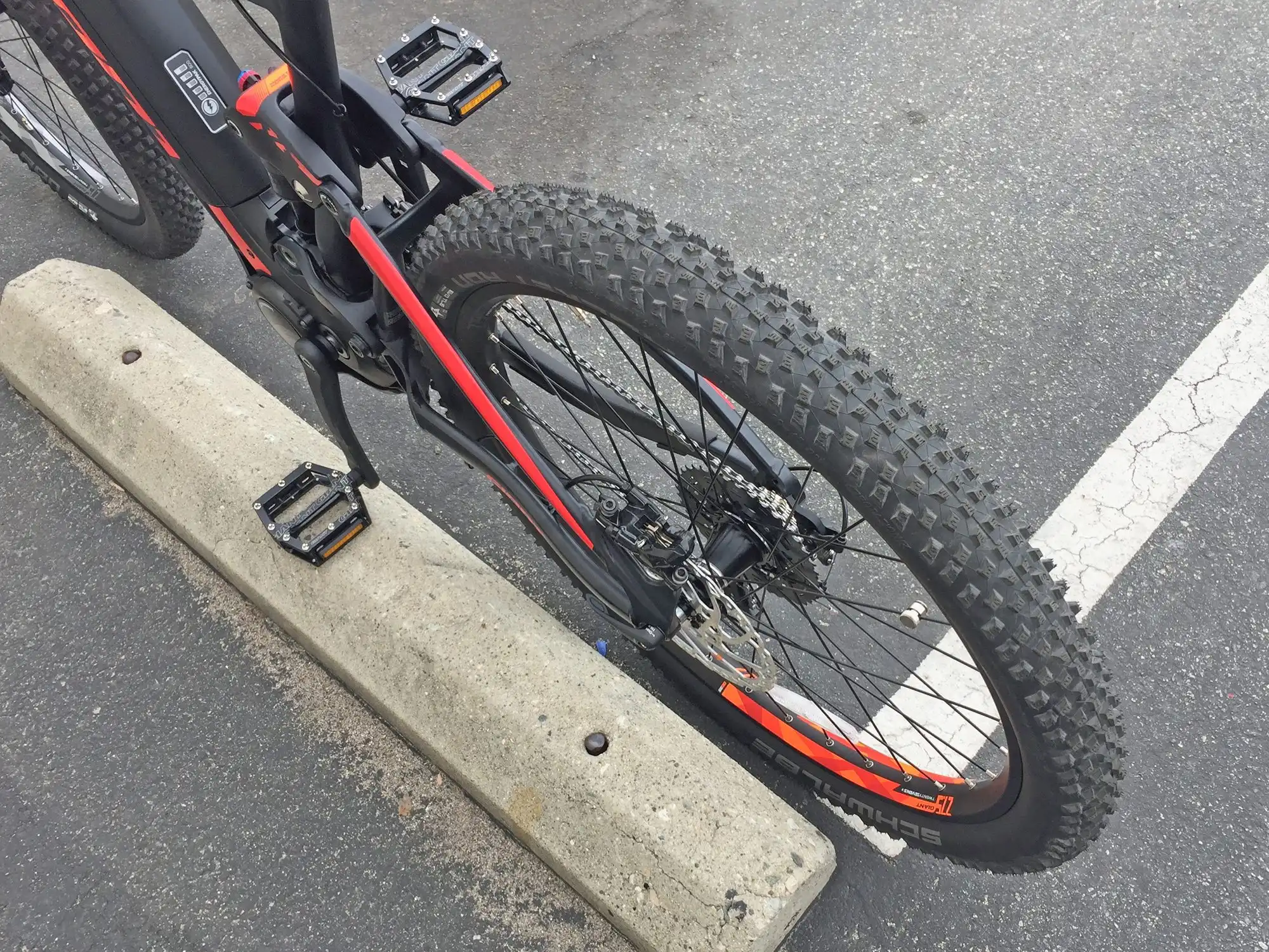 Giant Full E+1 Full Suspension Electric Mountain Bike.