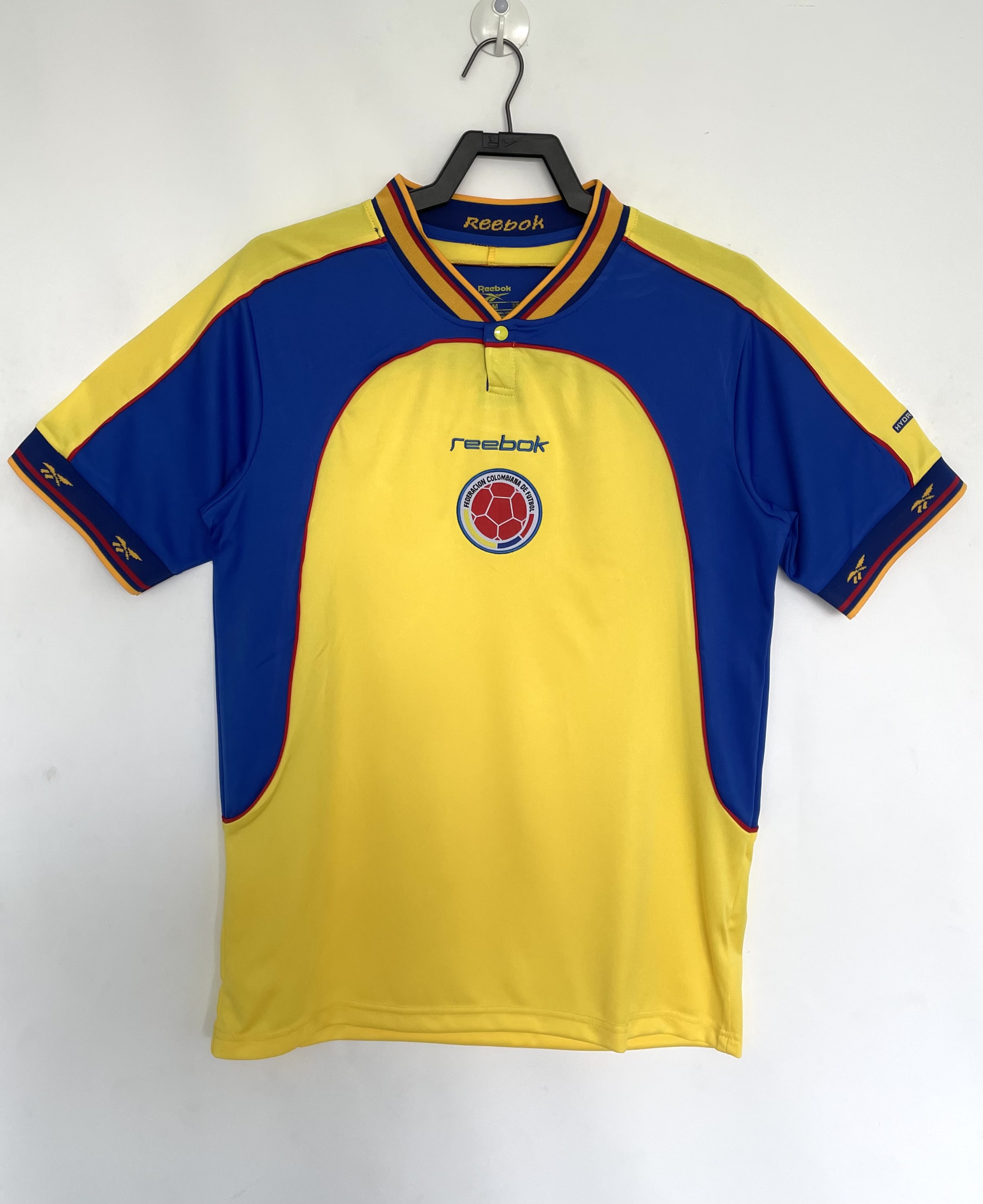 Colombia Home Retro Jersey 2001