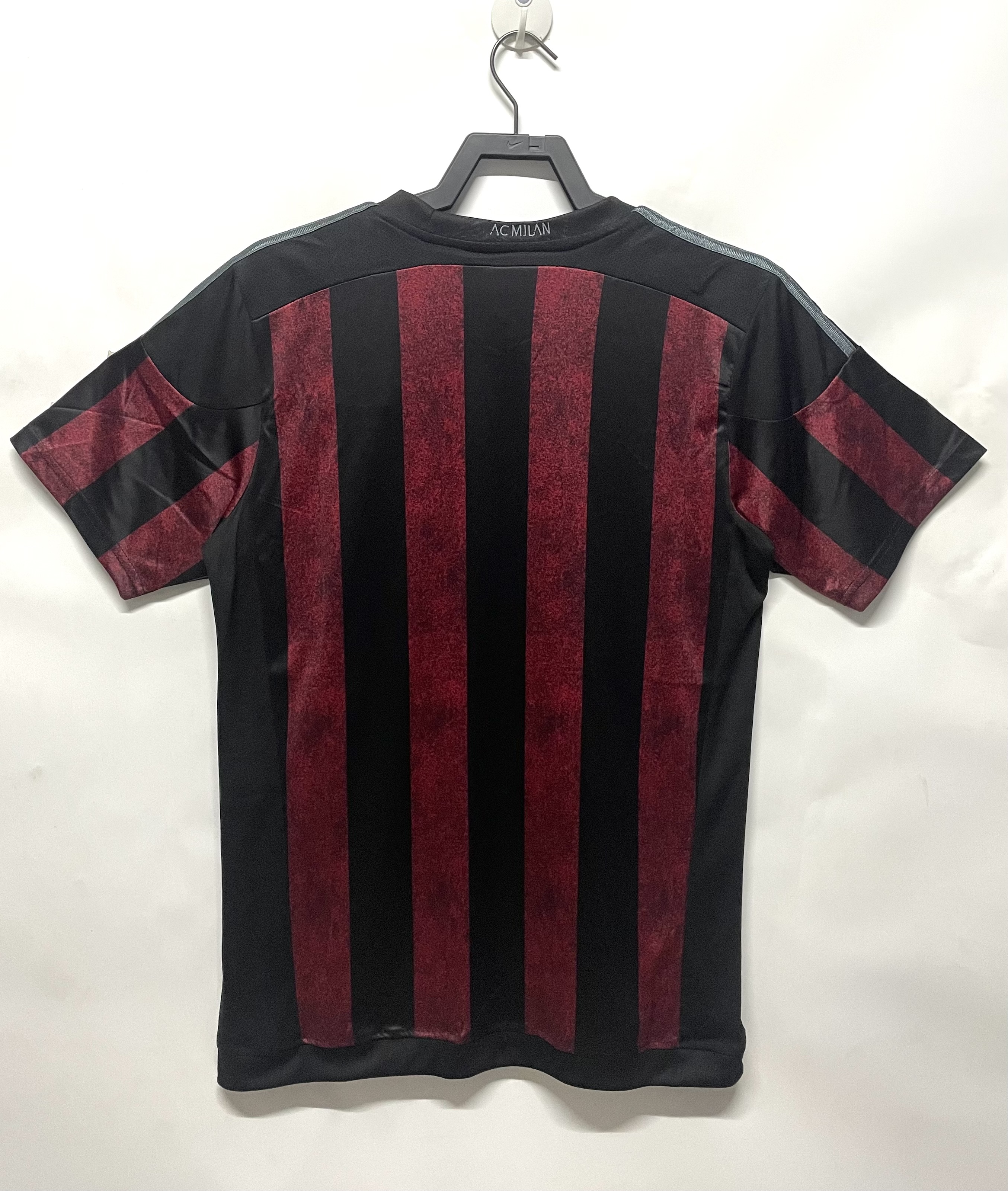 AC Milan Home Retro Jersey 2015/16