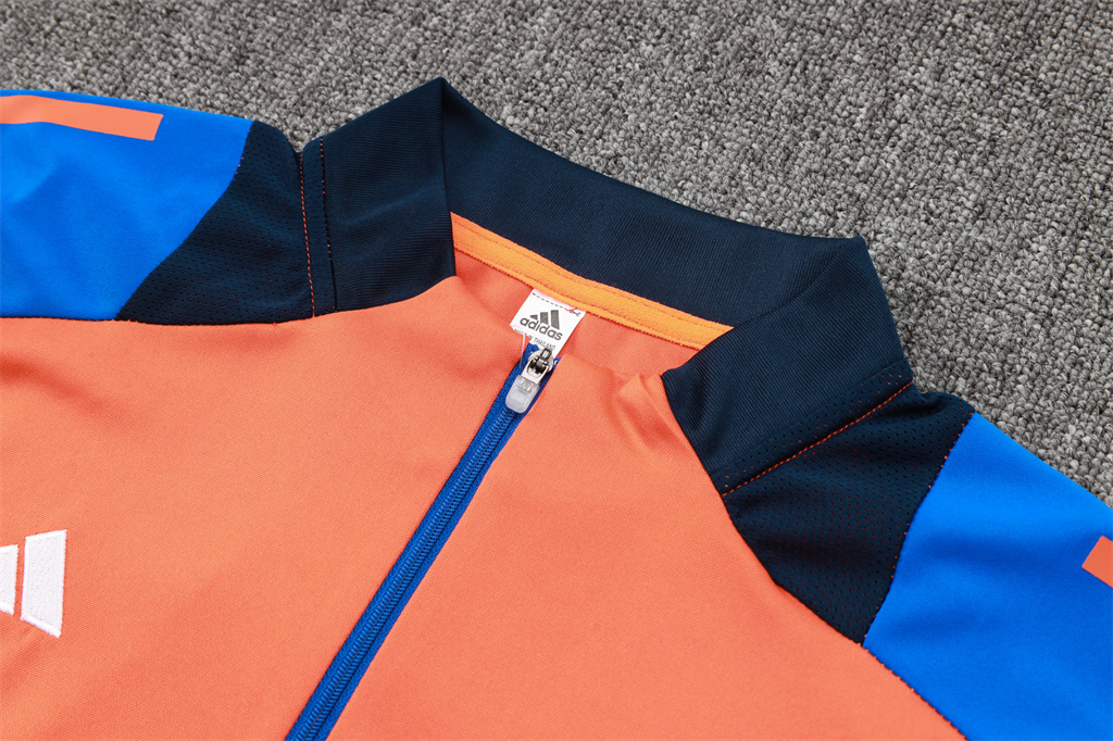 Juventus Kids Training Suit 24/25